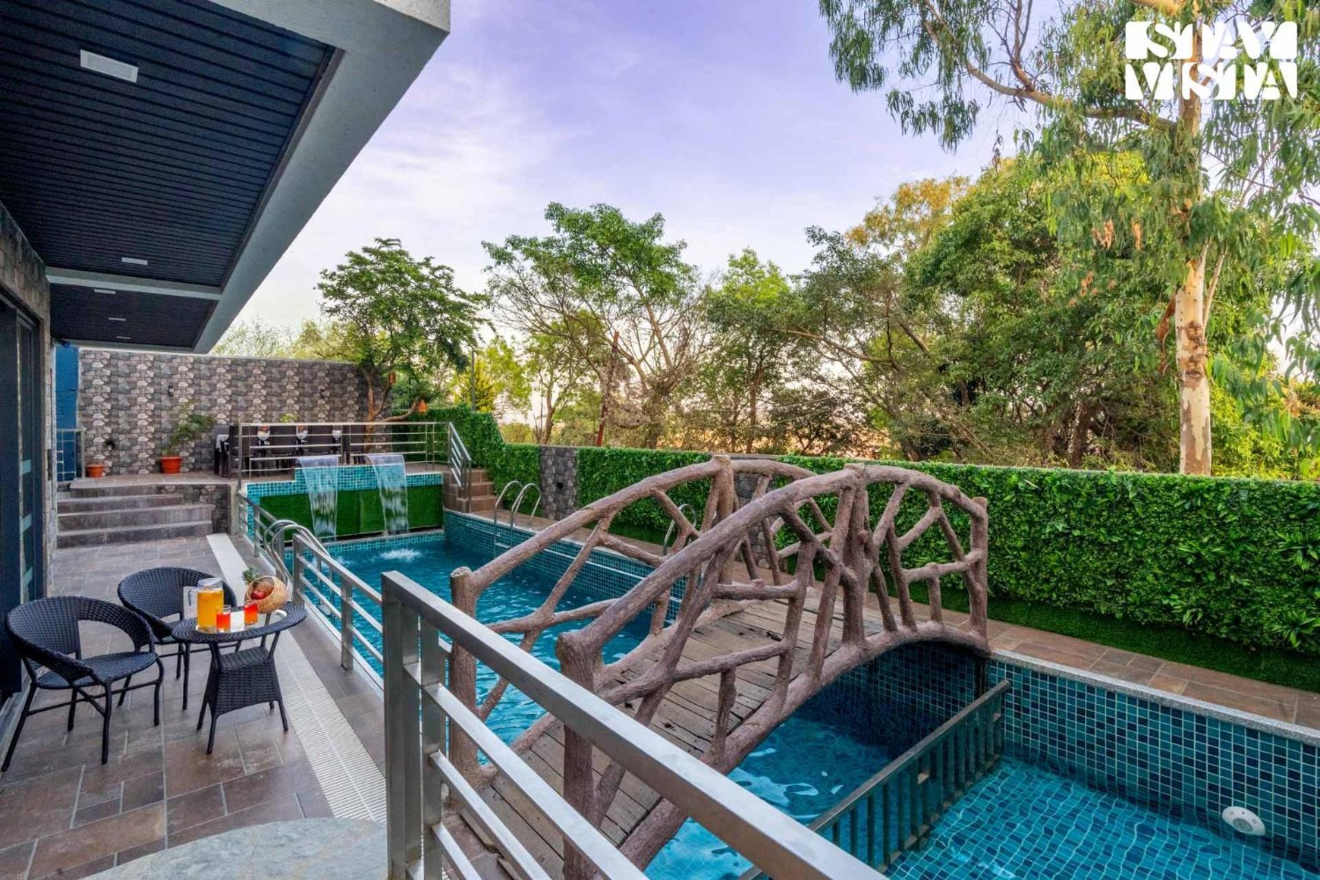 Villa Stayvista's Sunflower - Mountain-view Retreat With Pool & Games