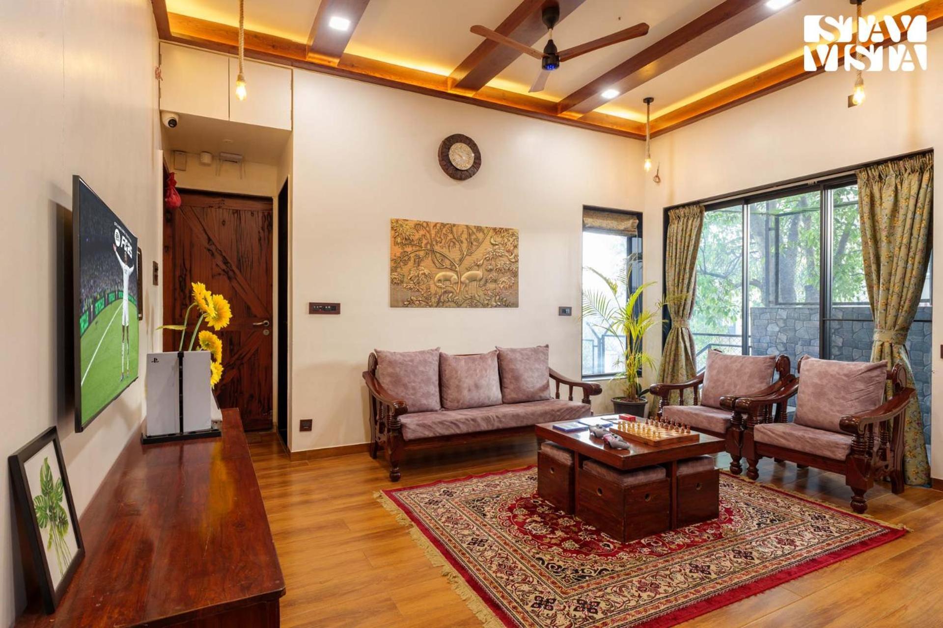Stayvista's Sunflower - Mountain-view Retreat With Pool & Games *