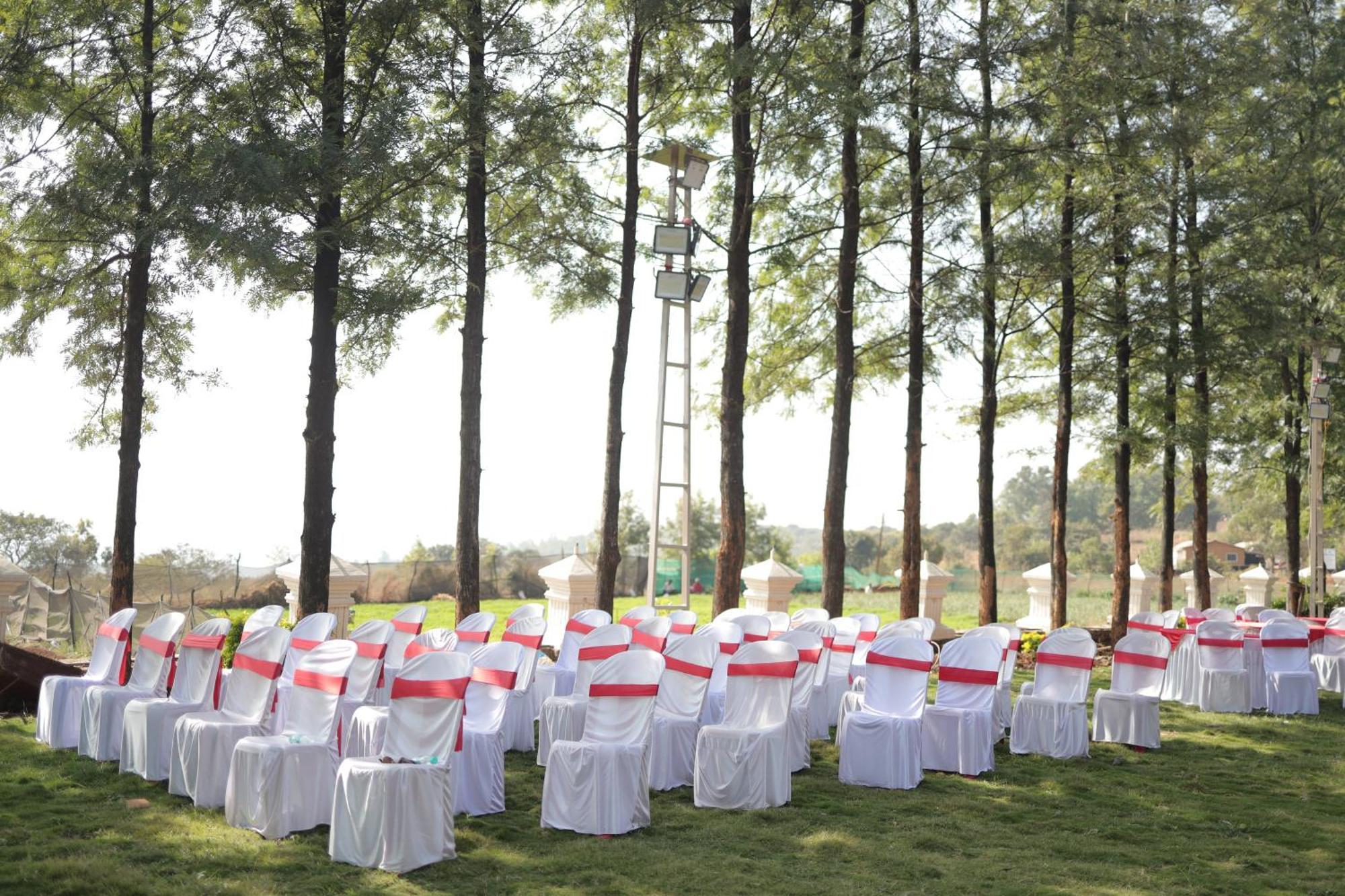 Resort Silver Galaxy