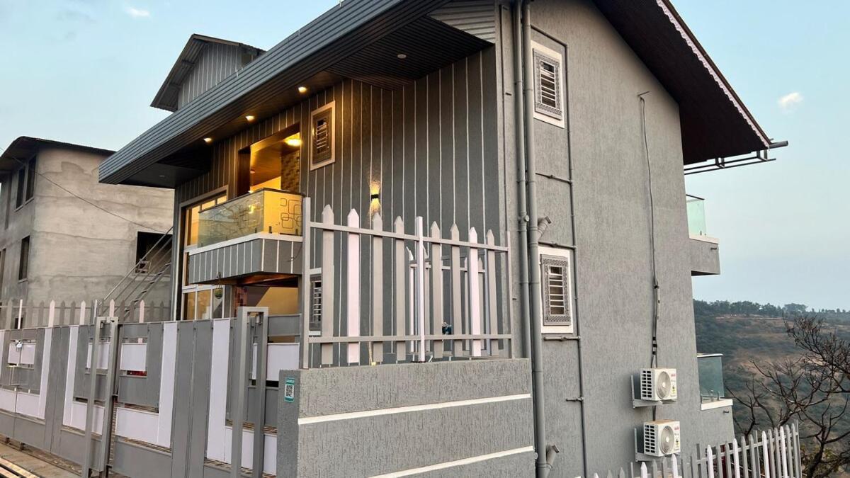 2bhk Suite, Views, Ora Vue
