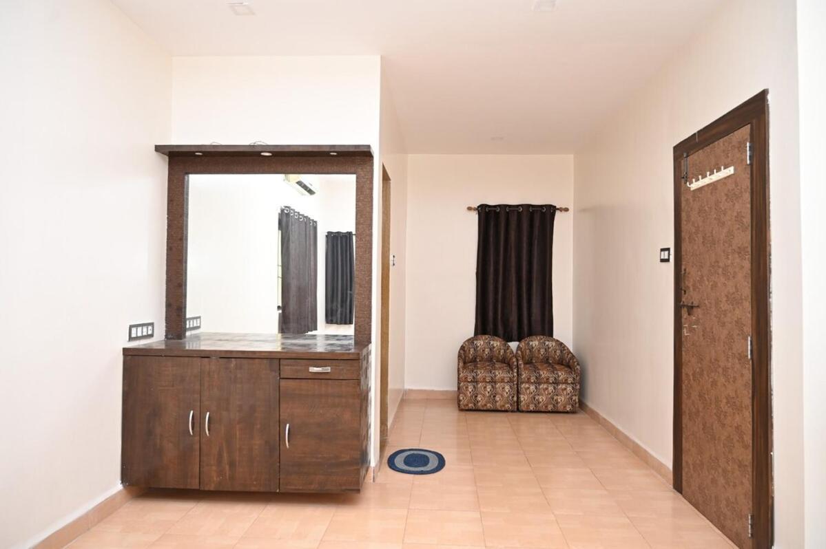 Global Pacific Villa *