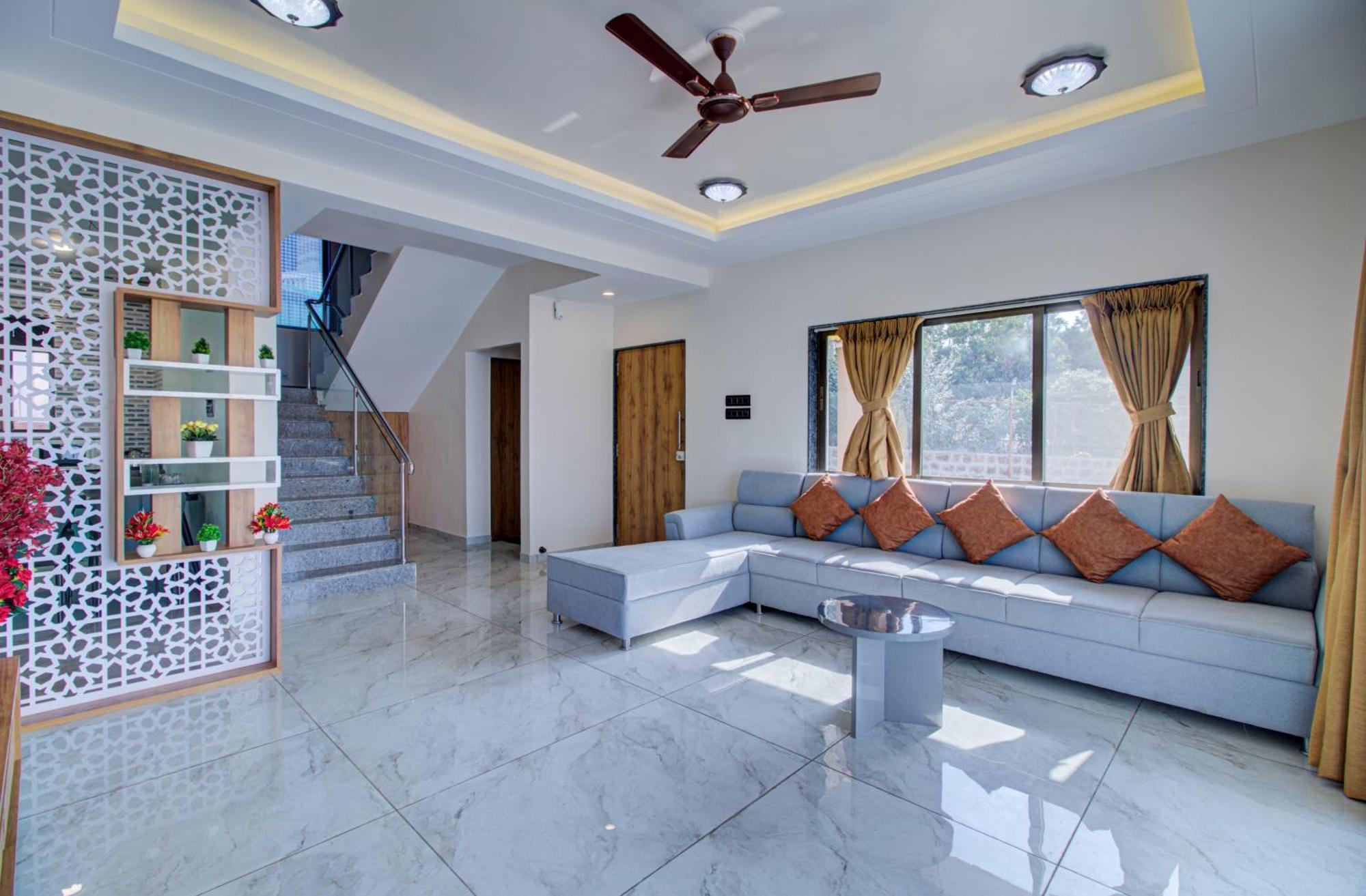 Villa Neelachal By Rootstays