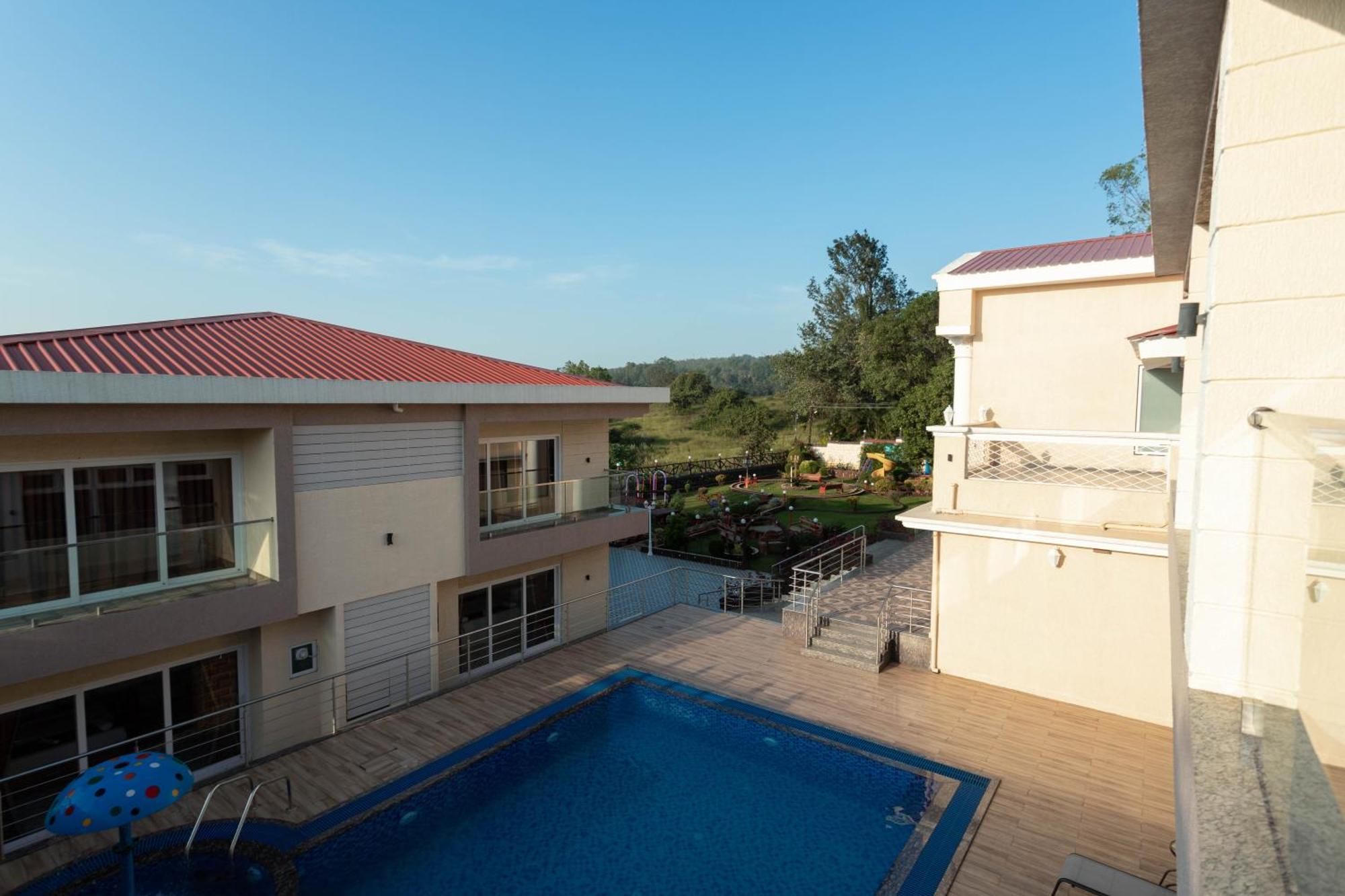 Casa Majestic & , 4*