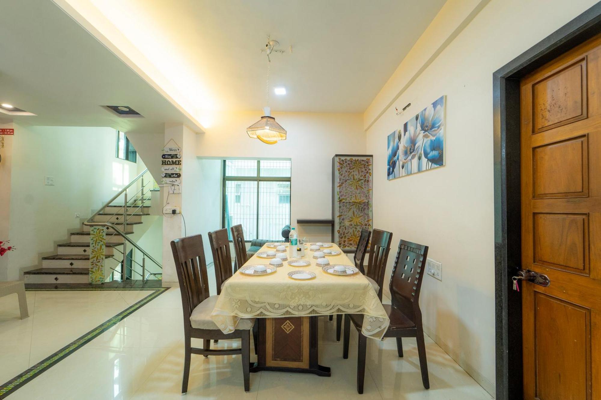 The Exotic With Swimming Pool Holiday home *