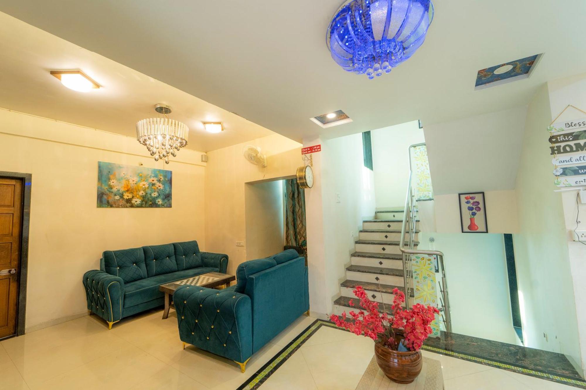 Holiday home The Exotic With Swimming Pool Panchgani