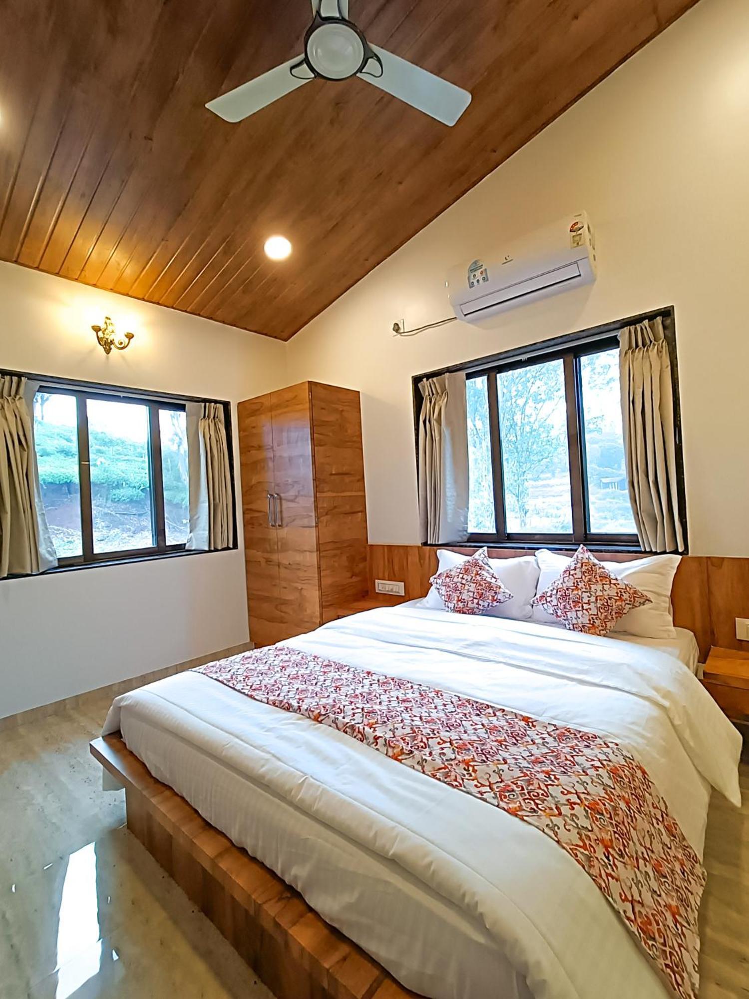 Villa Gold Nest Valley View 3bhk *