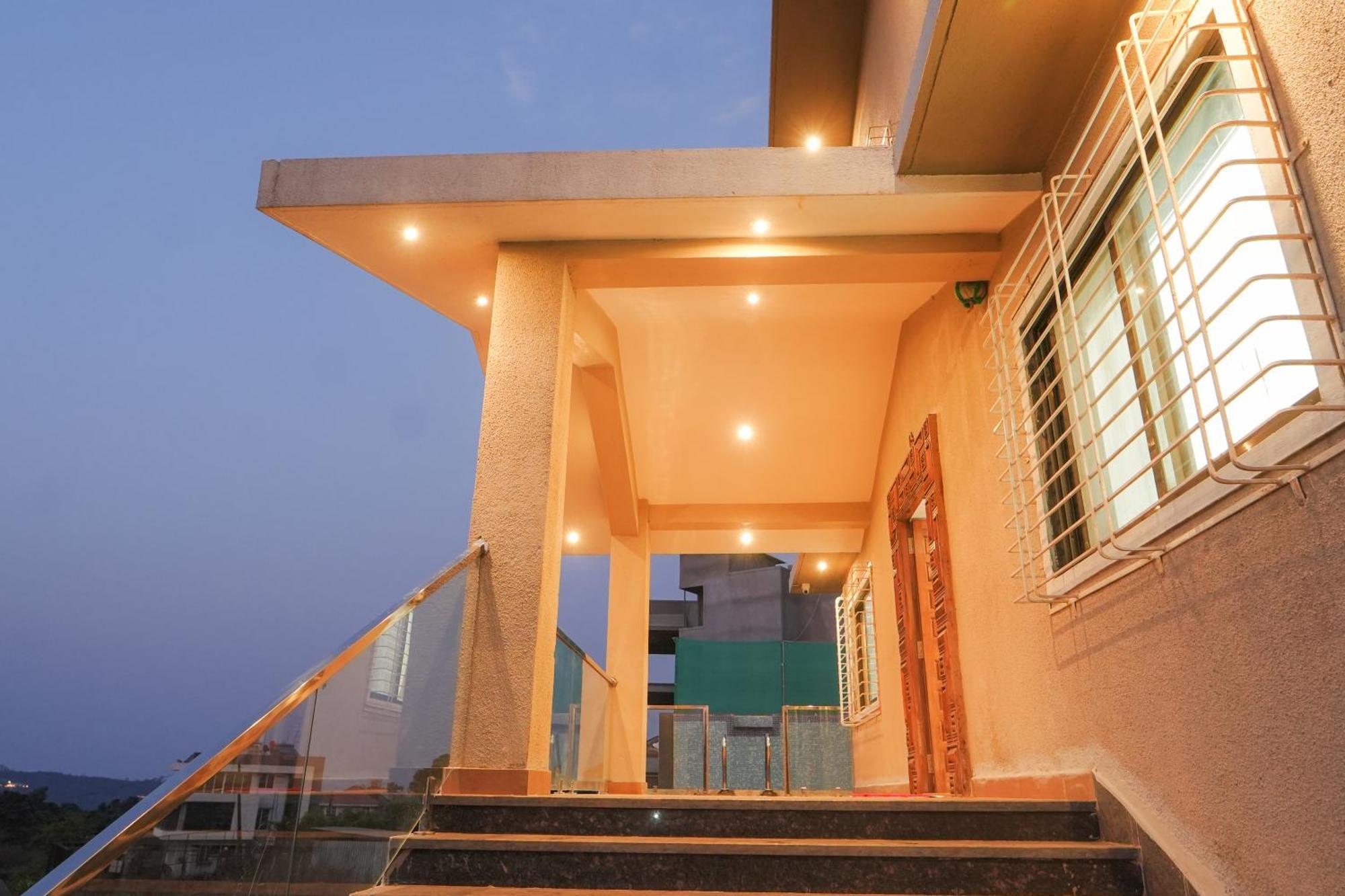 King Stone Bed & Breakfast Panchgani
