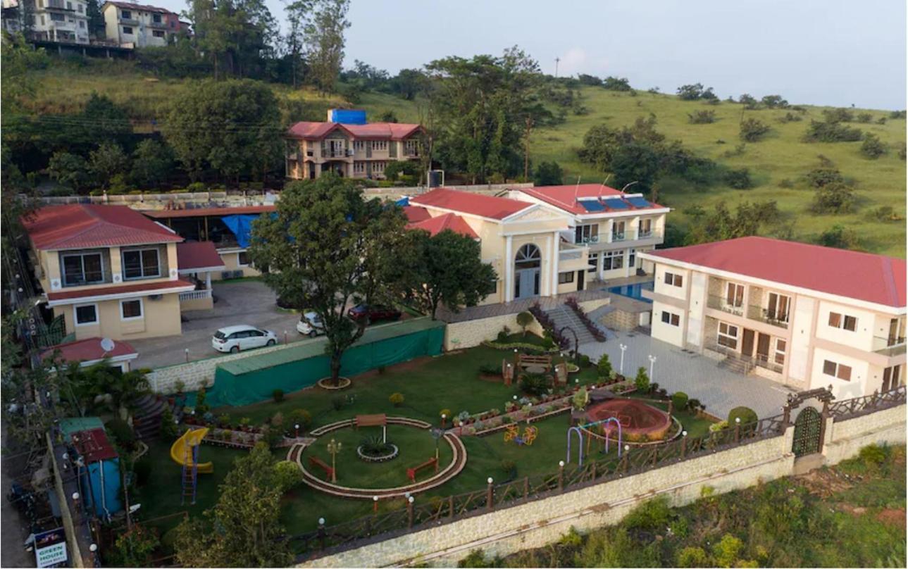 Casa Majestic & , Villa *