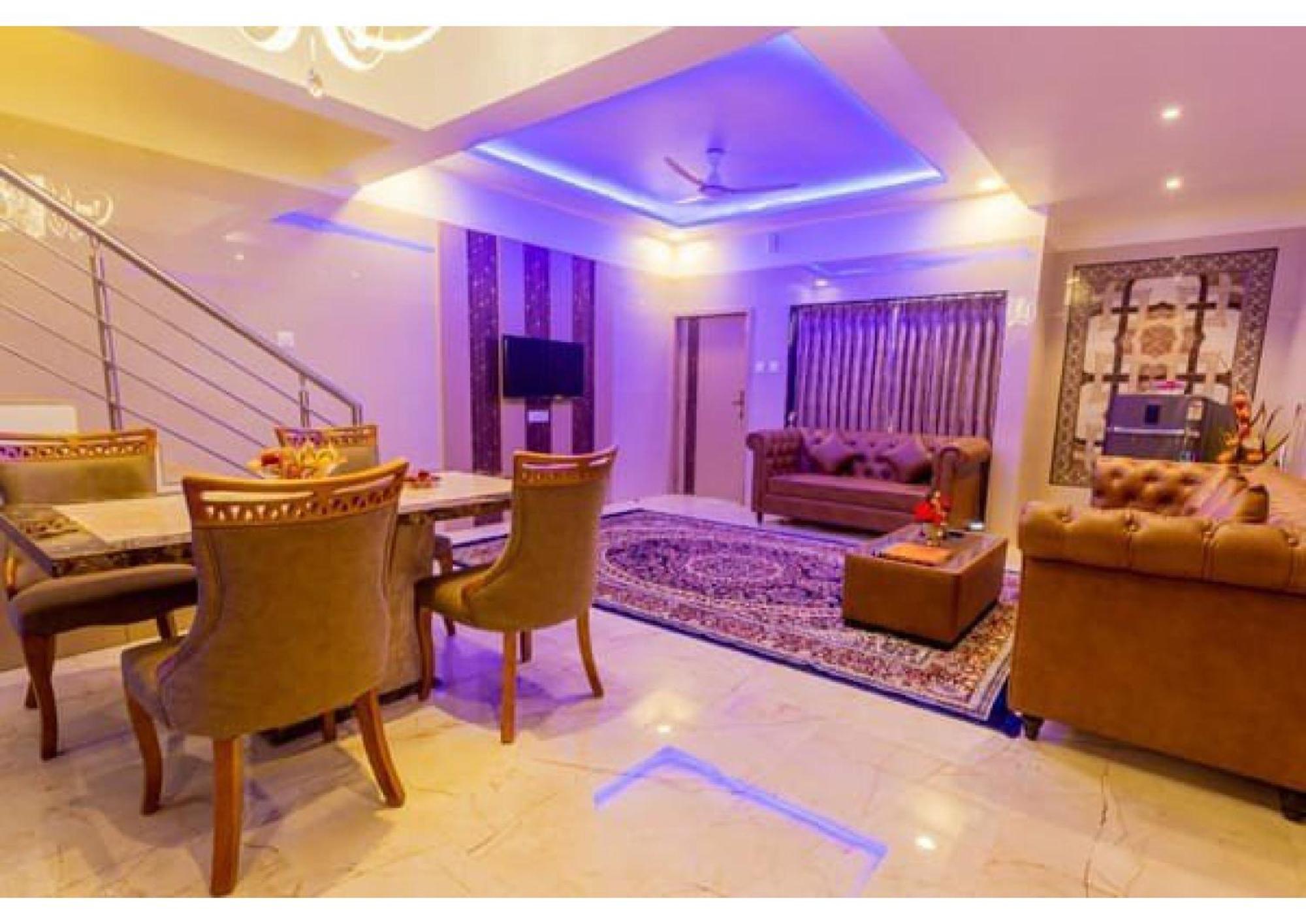 Villa Casa Majestic & ,