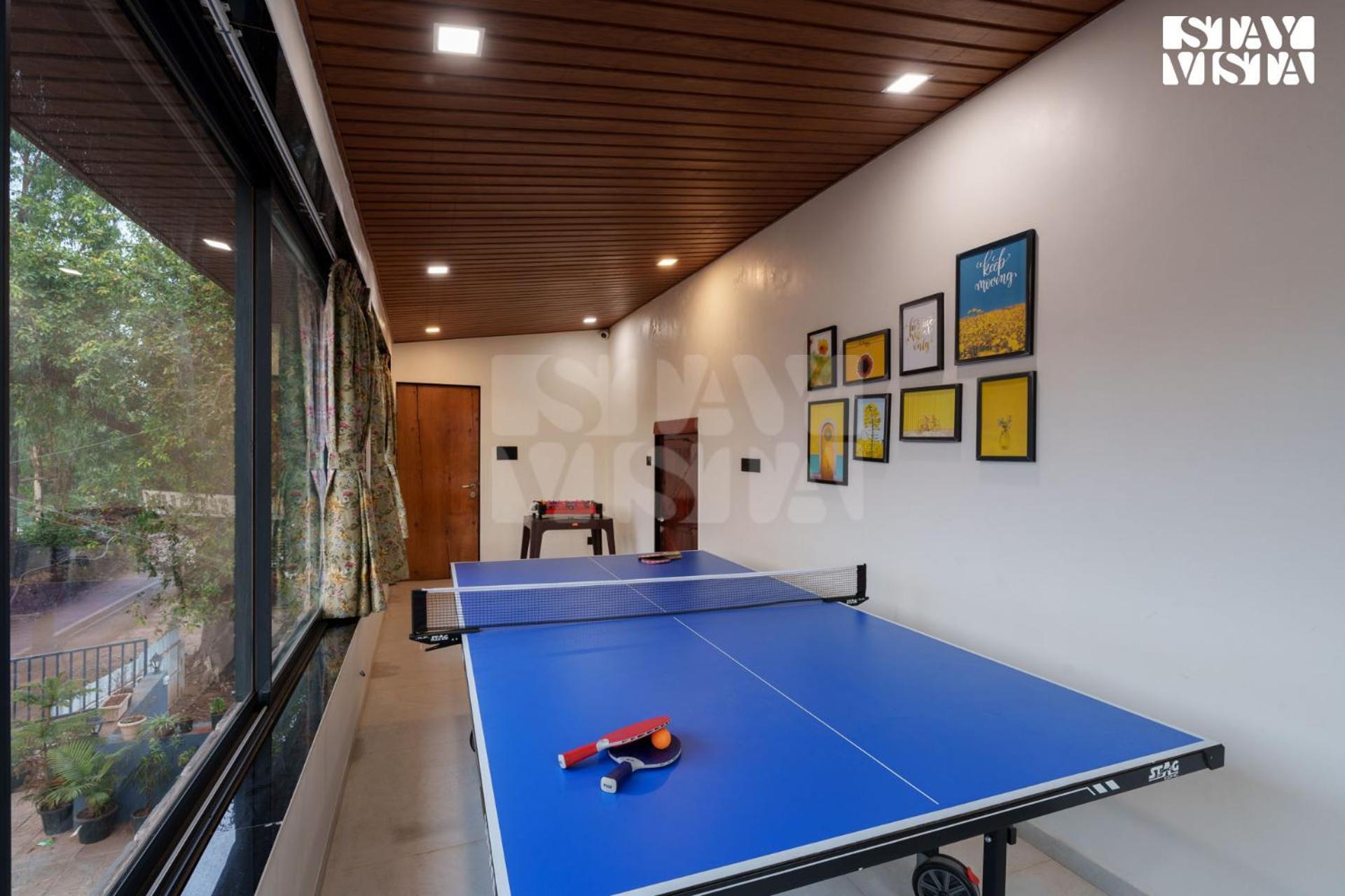 Stayvista's Sunflower - Mountain-view Retreat With Pool & Games Villa Panchgani