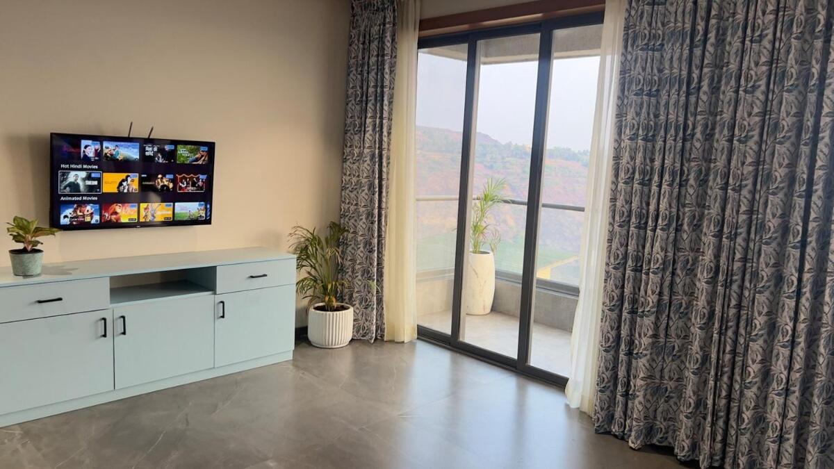 Ved Netflix, Pool, Chill * Panchgani