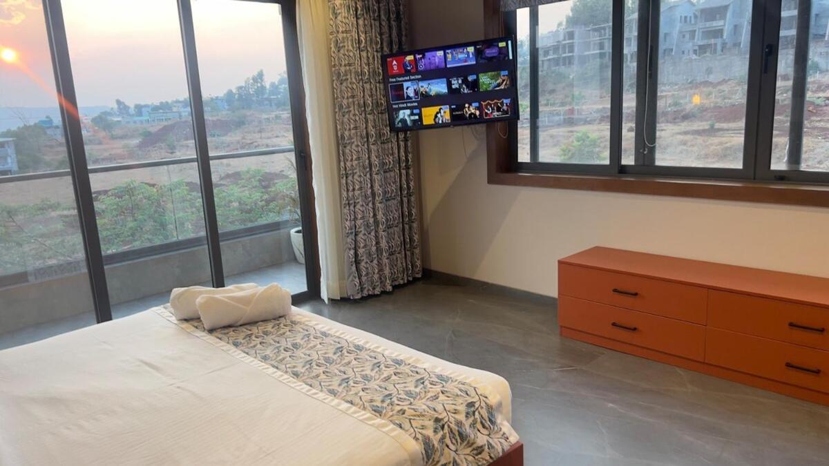 Ved Netflix, Pool, Chill Holiday home Panchgani