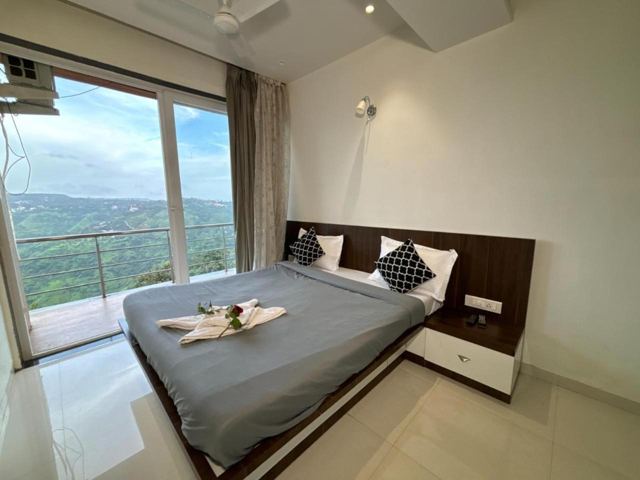 Hillview By 29 Hotel