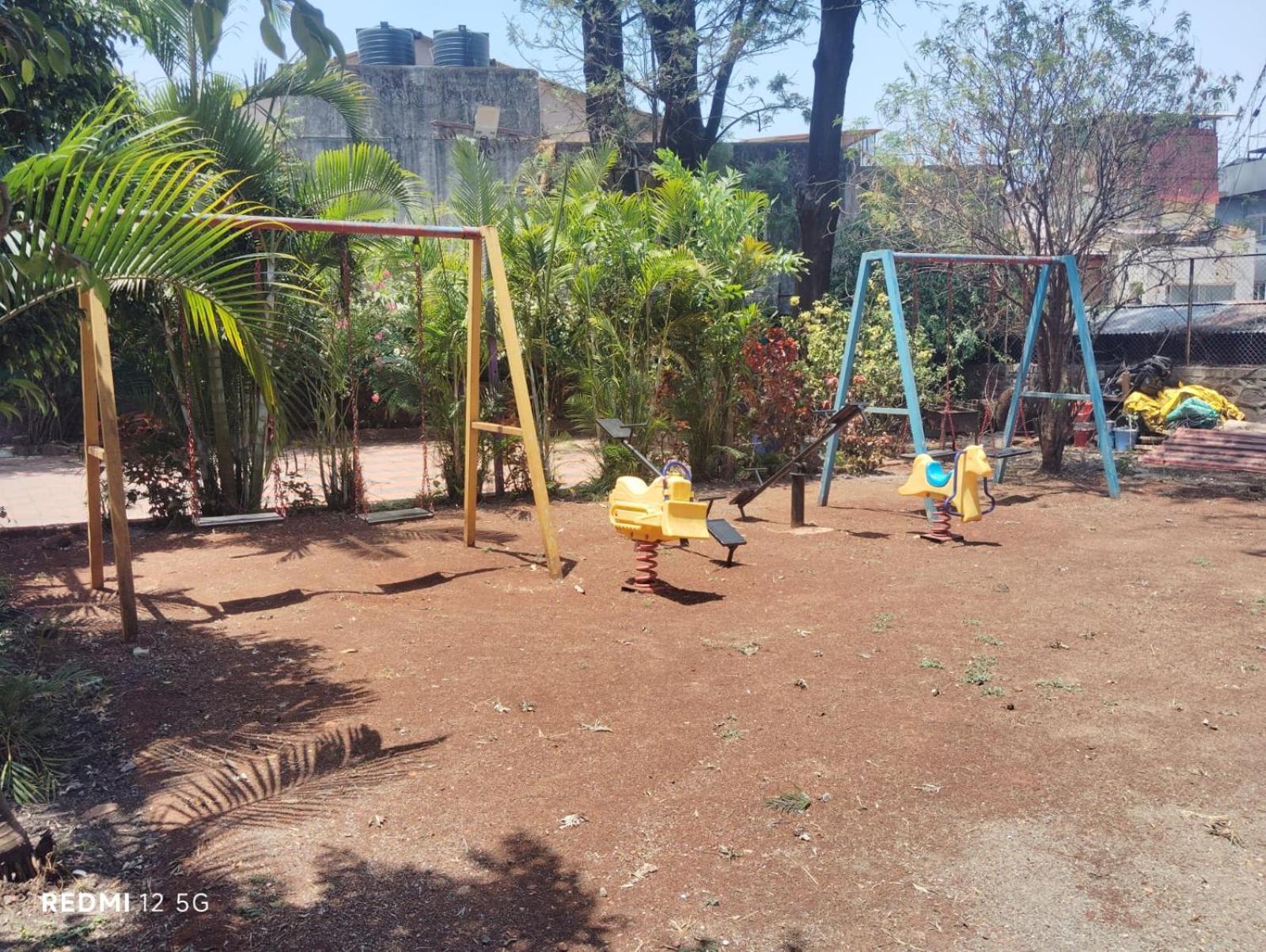 H O T E L Ammbasador Panchgani