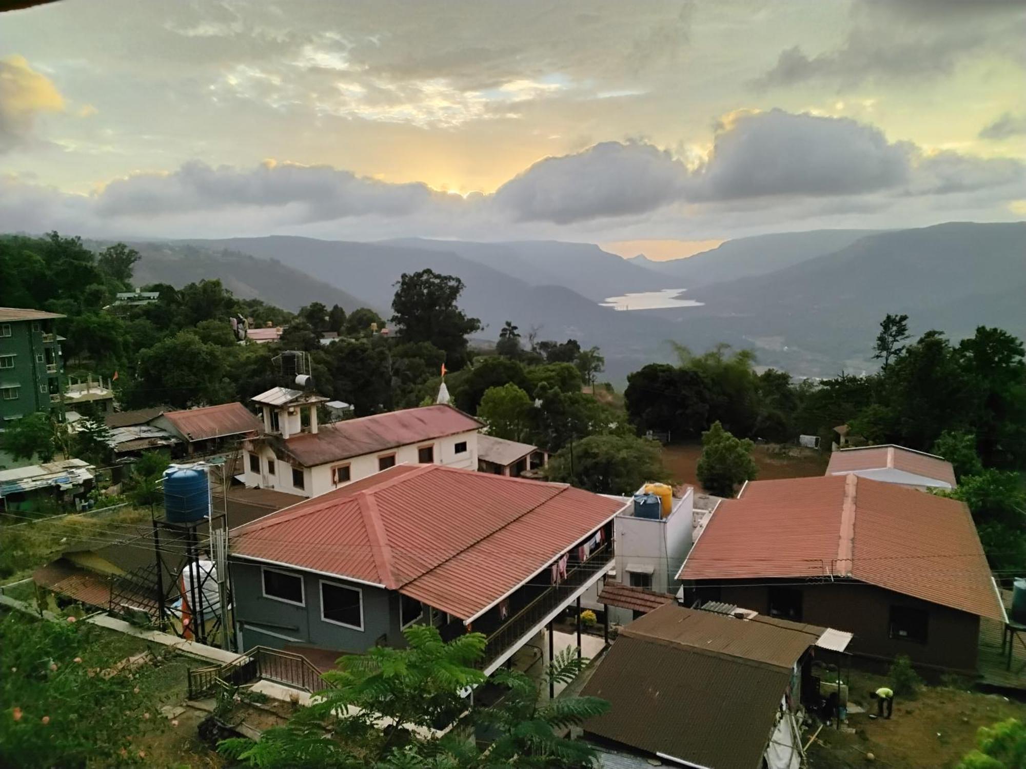 Vallyview's Residency * Panchgani