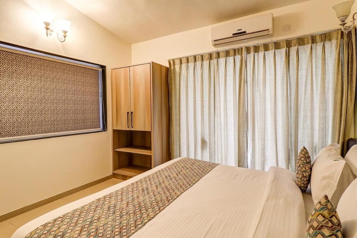 Villa Space Villa, Esperanza By Svar With Breakfast, Swimming View And Valley View