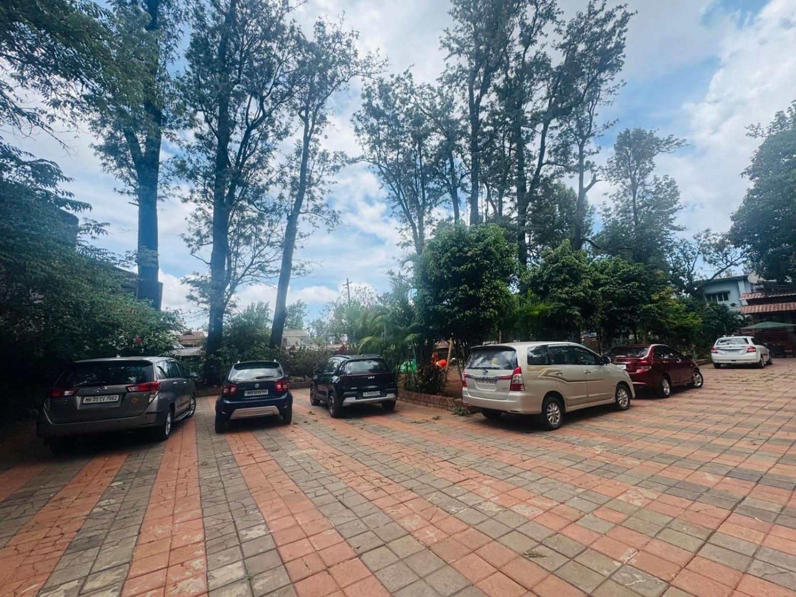 O Ambassador 3* Panchgani