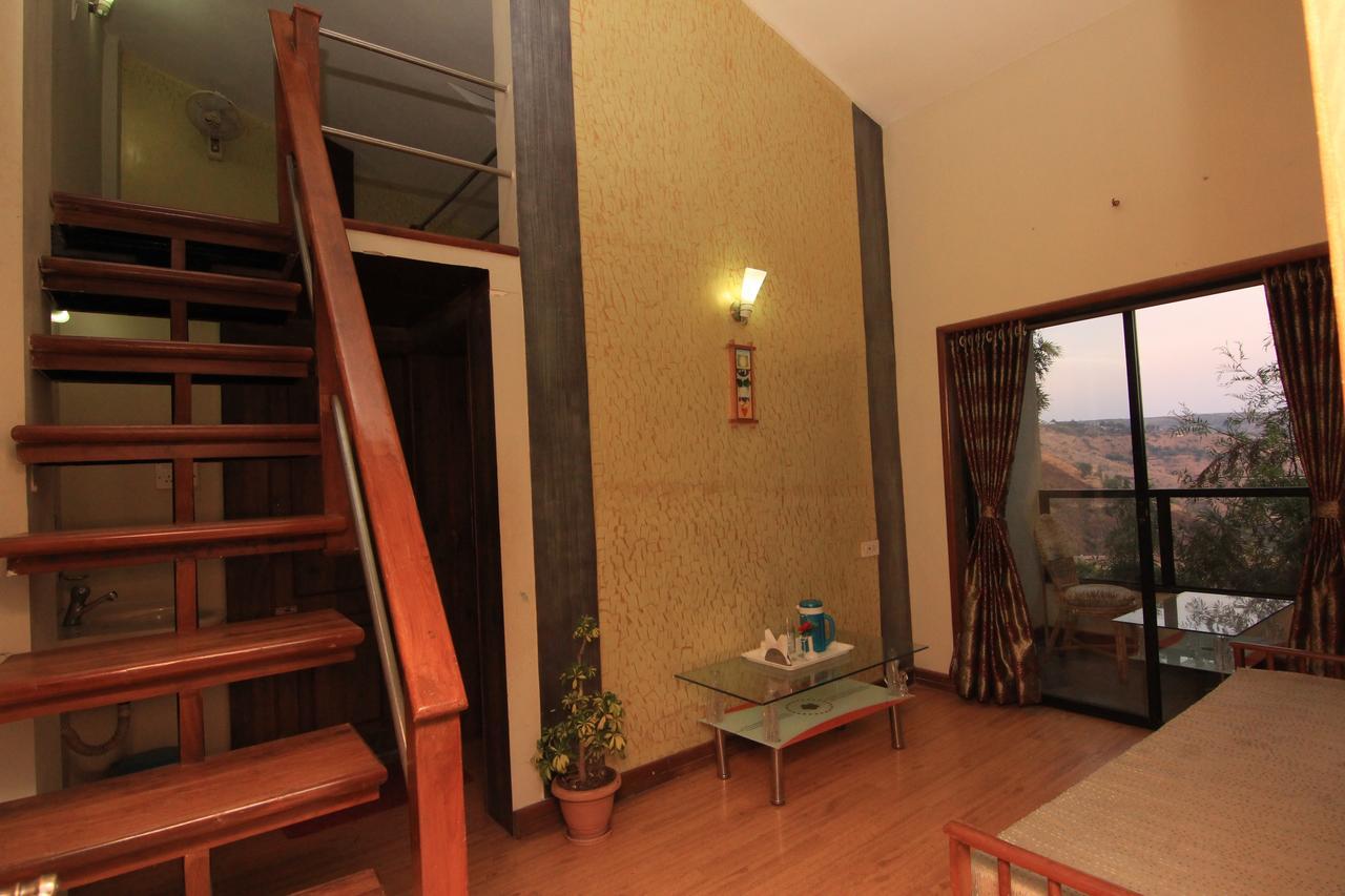 Mount View Executive 3*