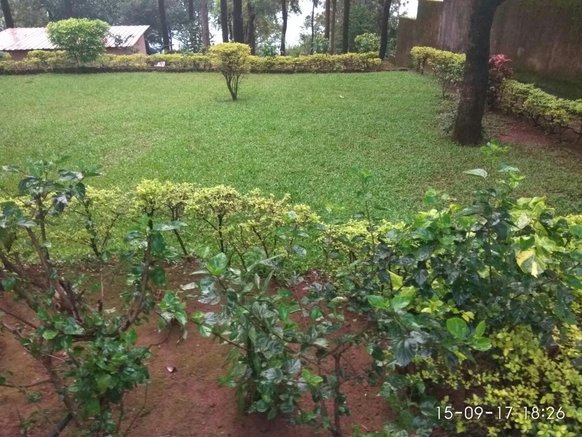 Trinity House Bed & Breakfast Panchgani