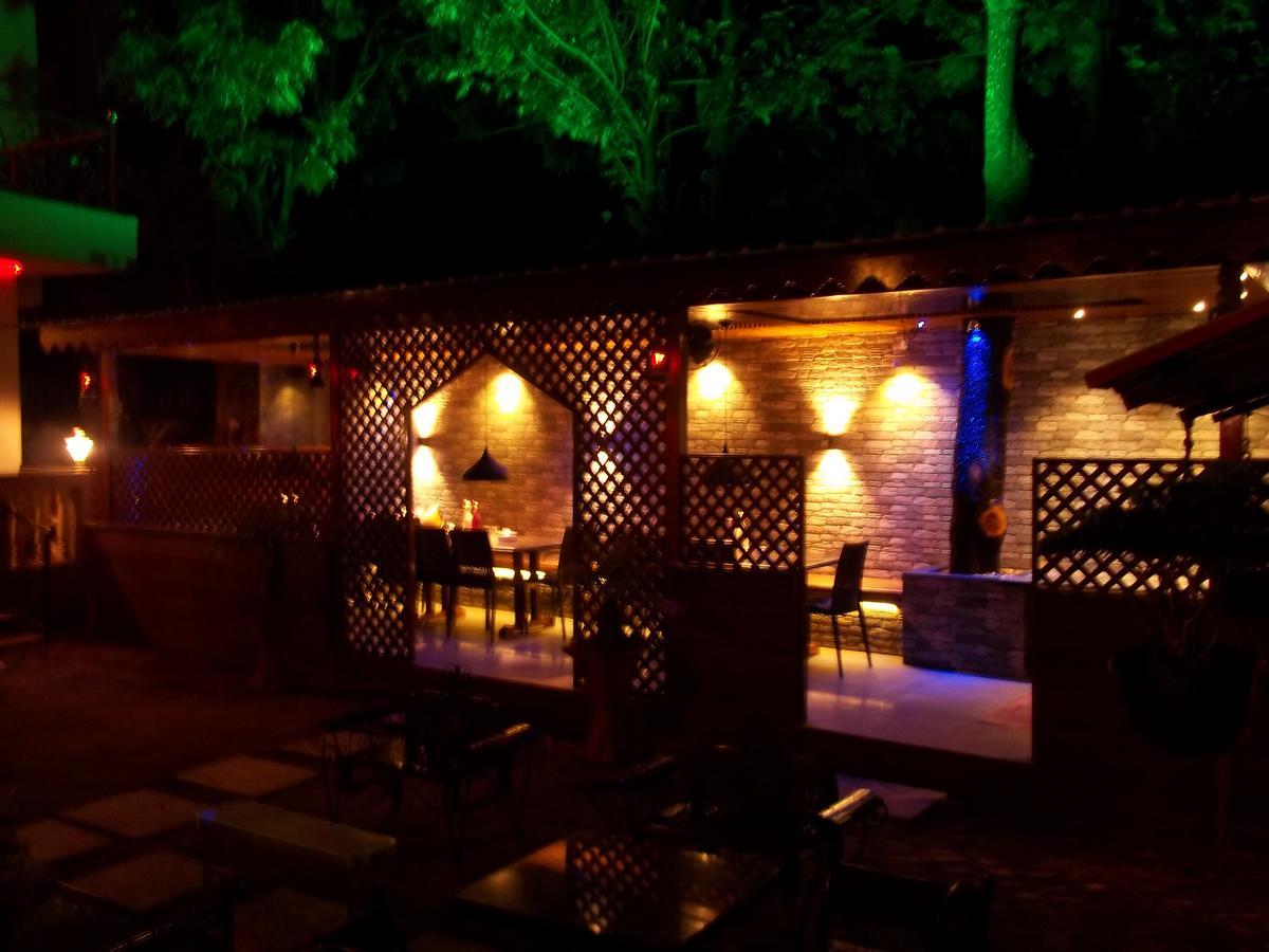 Divine * Panchgani