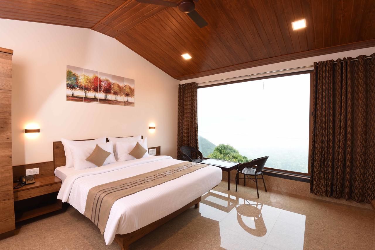 Resort Miraya
