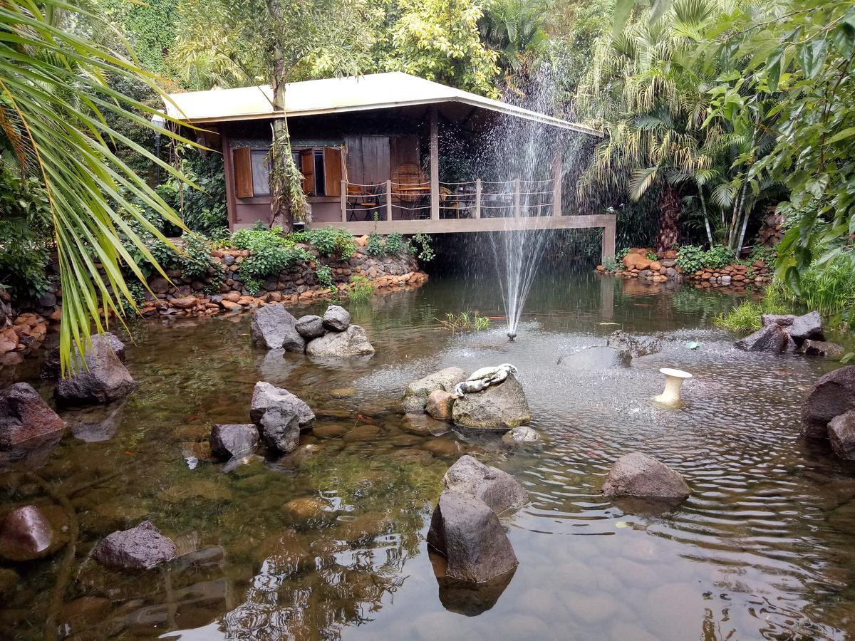Resort Ravine
