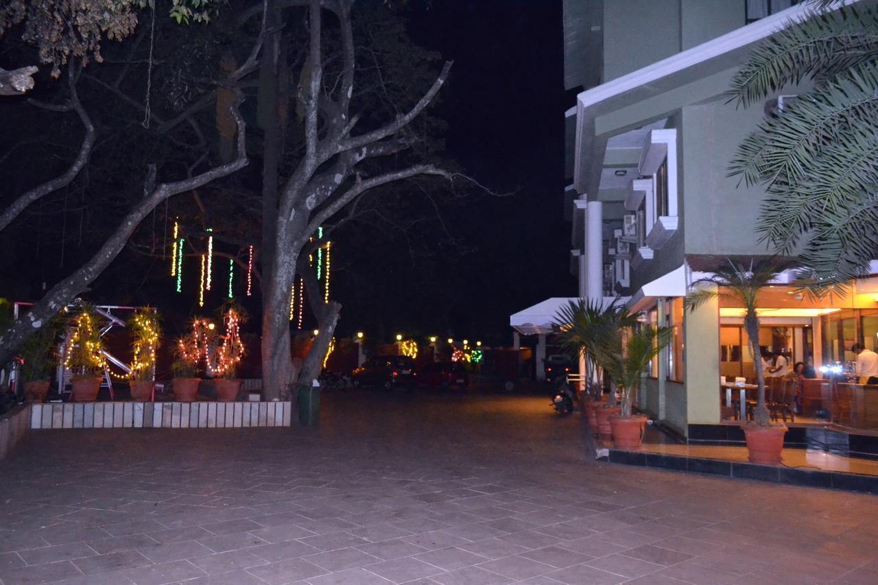 Hotel Jaffer Bhai's Brickland