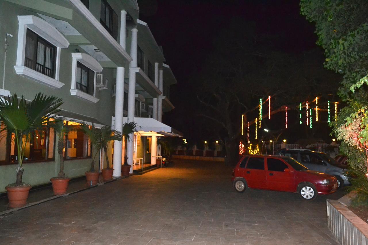 Hotel Jaffer Bhai's Brickland 3*
