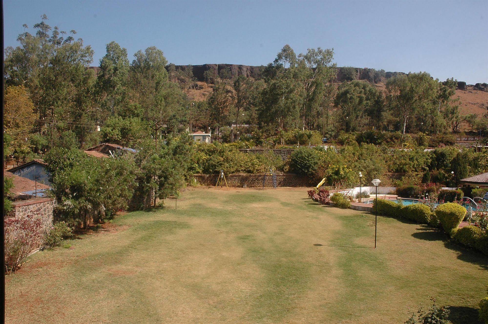 Aveda Blue Country 3* Panchgani