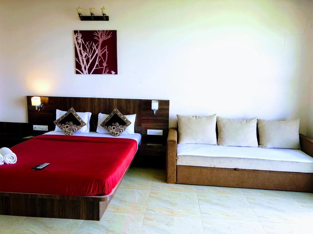 Rainforest Restaurant & Villas Hotel Panchgani