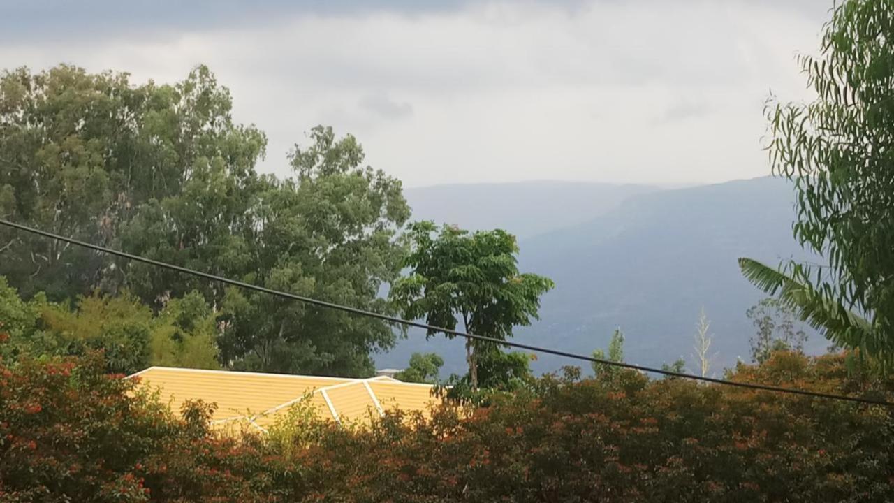 Ratan * Panchgani