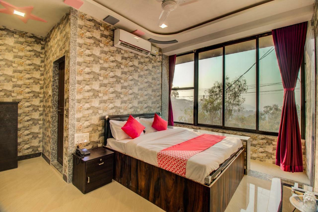 Oyo 28619 Dsk Valley 3* Panchgani