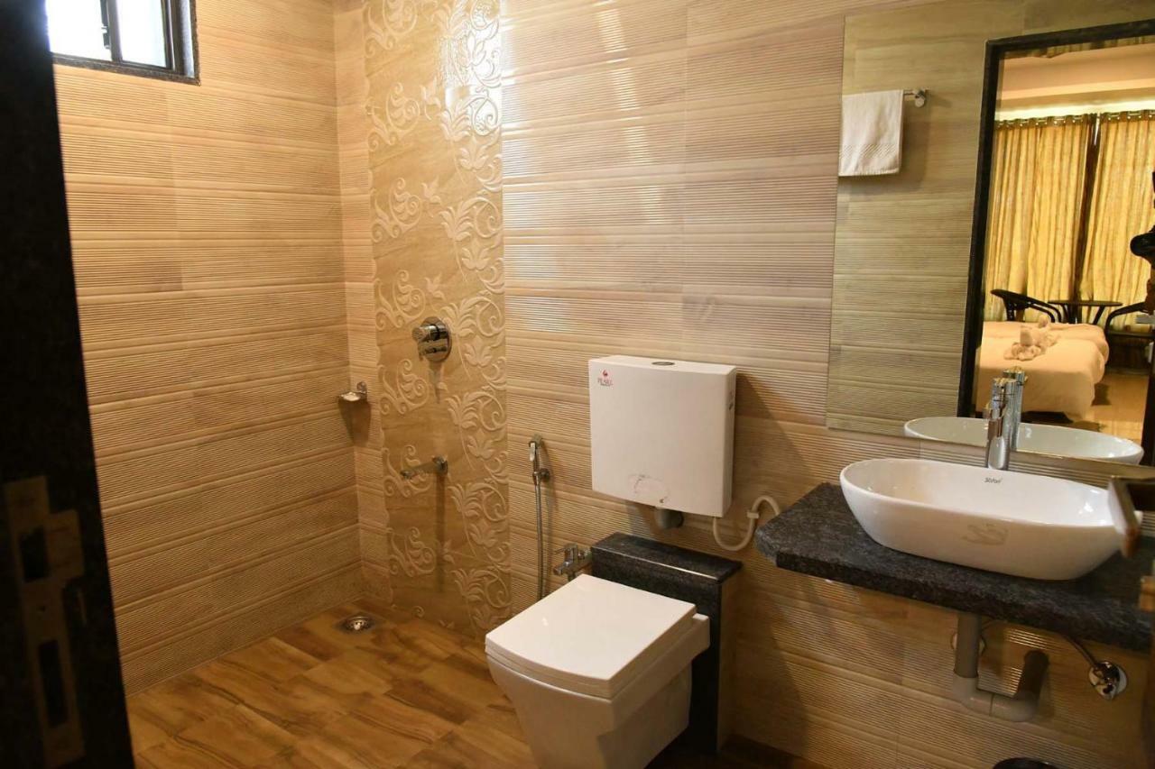 Royal Orbit Hotel 3*