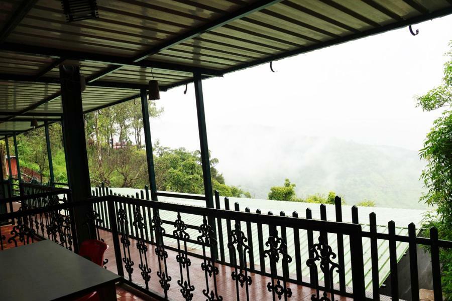 Hotel Rainforest Restaurant & Villas Panchgani