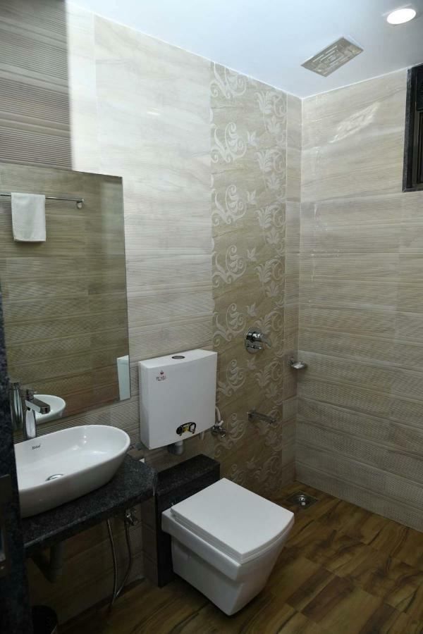 Hotel Royal Orbit 3*