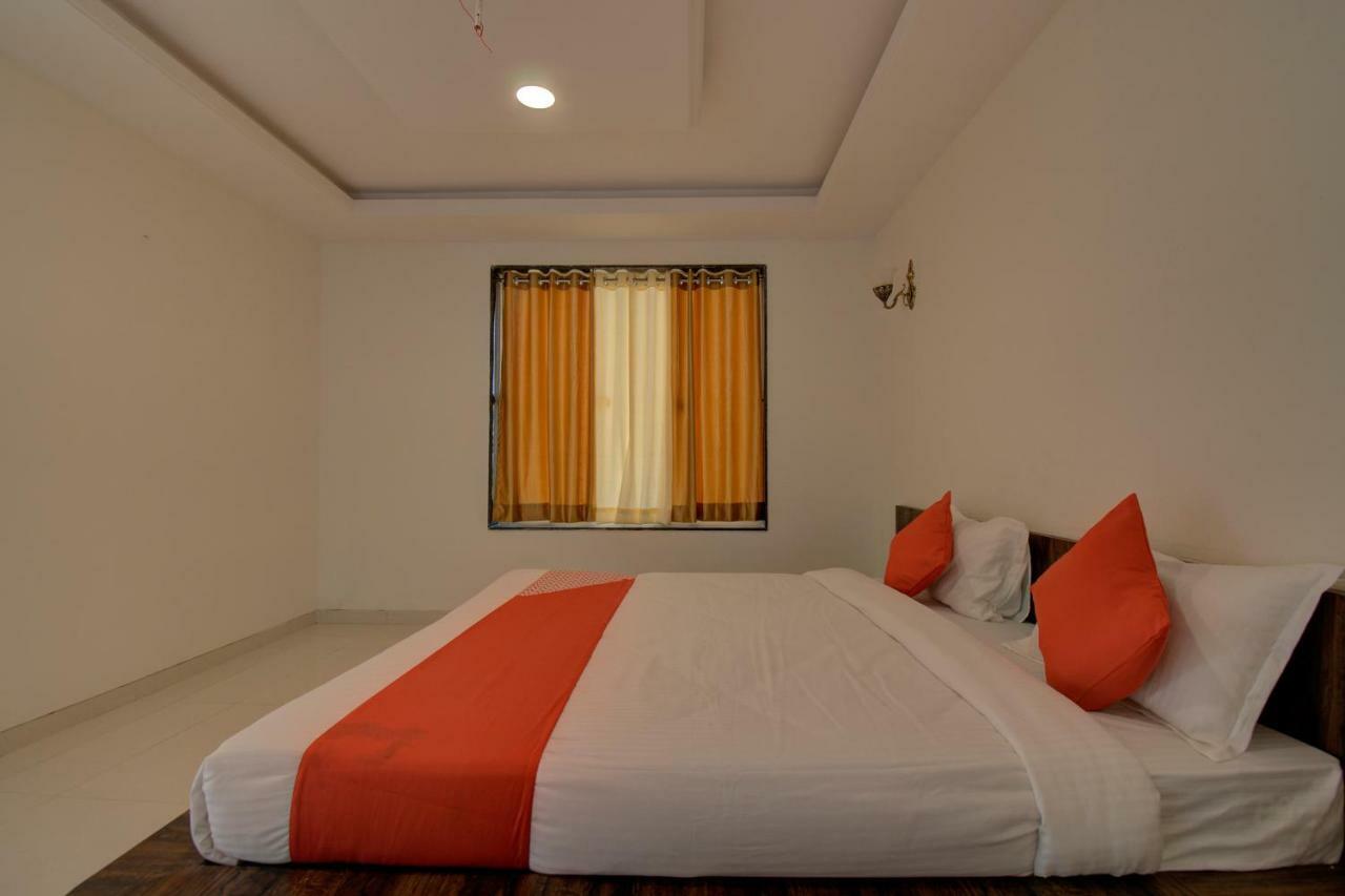 Oyo 24117 Dream Valley 3* Panchgani