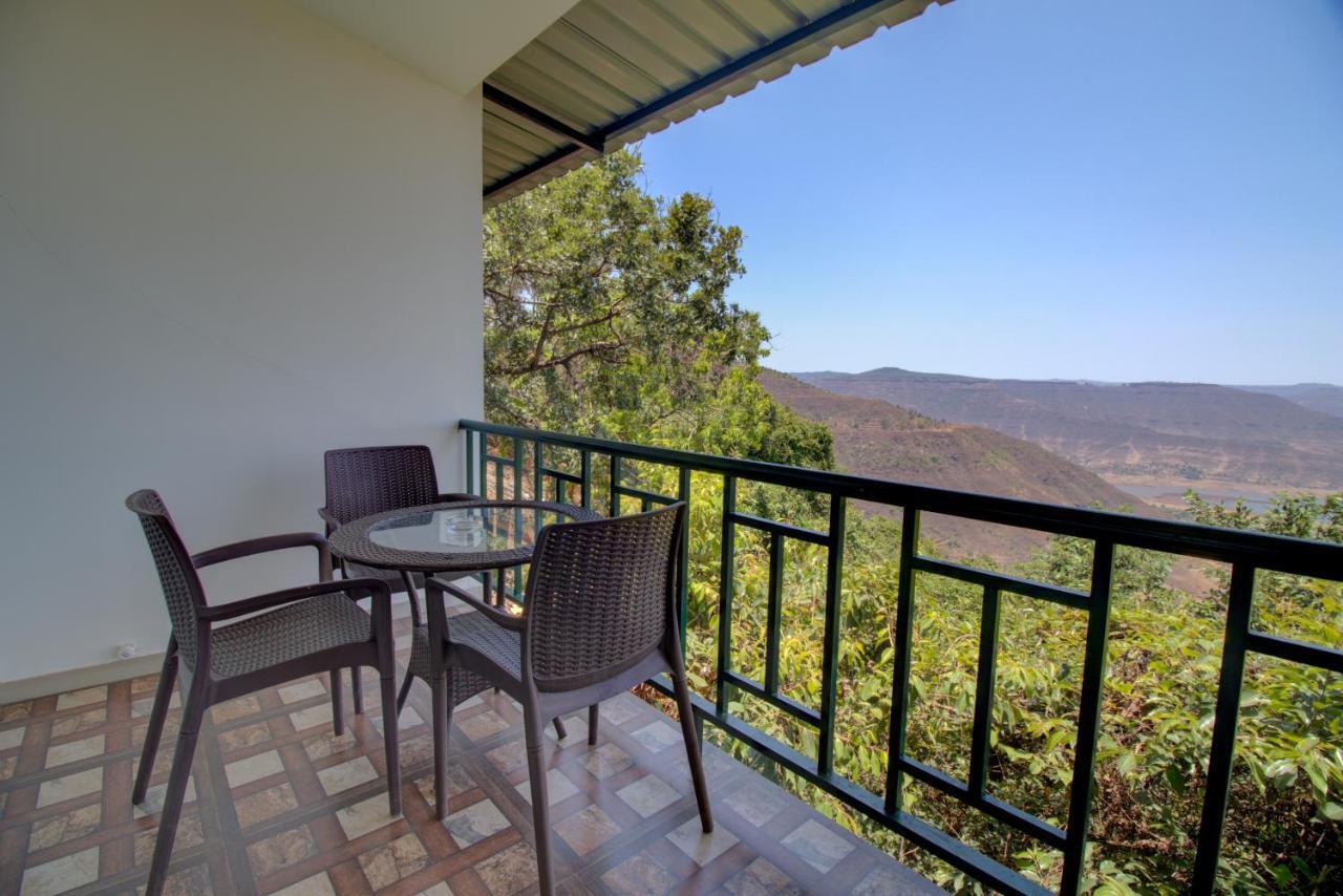 Rainforest Restaurant & Villas * Panchgani