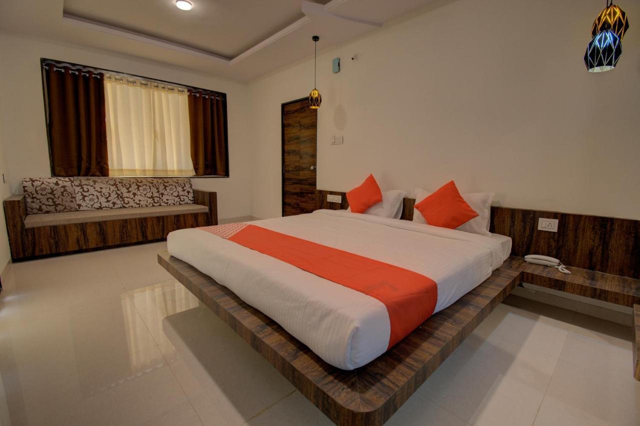 Oyo 24117 Dream Valley Panchgani