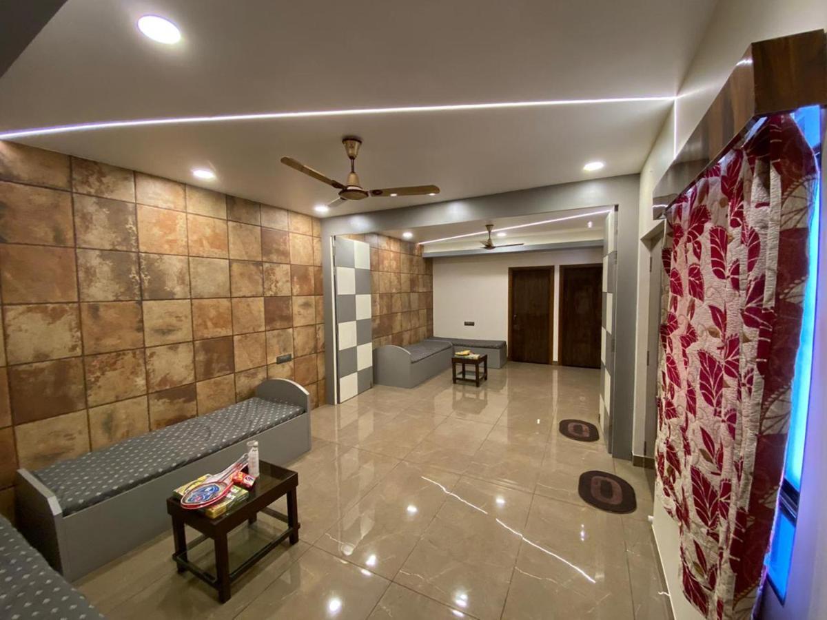 Zaid & Nida House Panchgani